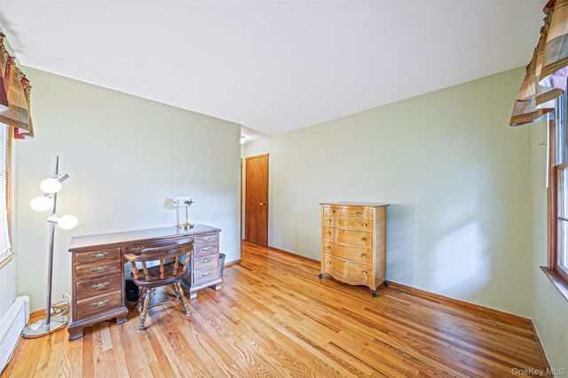 93 Avenue C, Port Washington, NY 11050