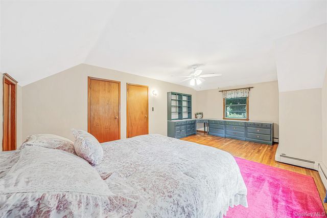 93 Avenue C, Port Washington, NY 11050