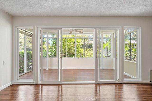D Avenida Majorca D, Laguna Woods, CA 92637