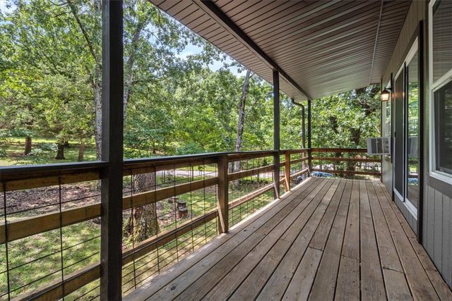 4224 N Taliesin Lane, Fayetteville, AR 72703