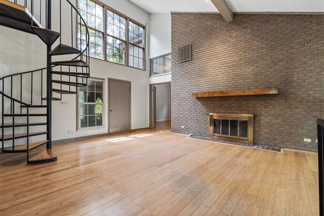 4224 N Taliesin Lane, Fayetteville, AR 72703
