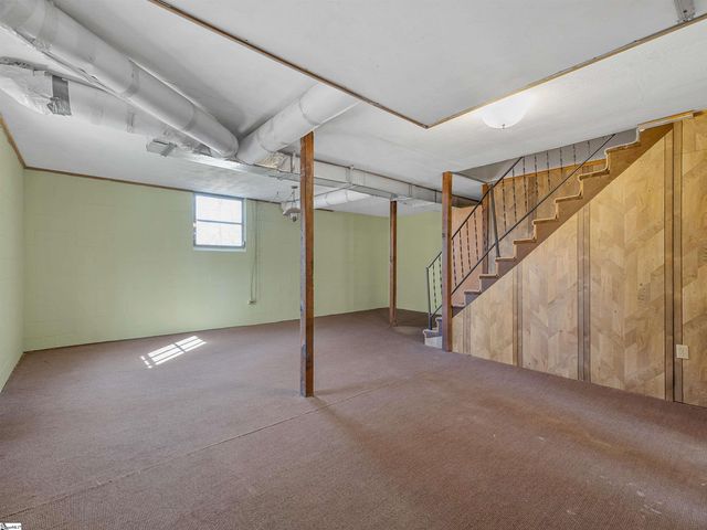 1240 Dickson Road, Campobello, SC 29349