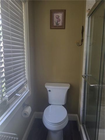 822 SW Lighthouse Point, Lee's Summit, MO 64082