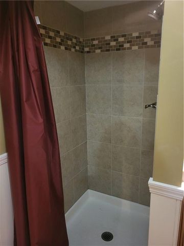 822 SW Lighthouse Point, Lee's Summit, MO 64082