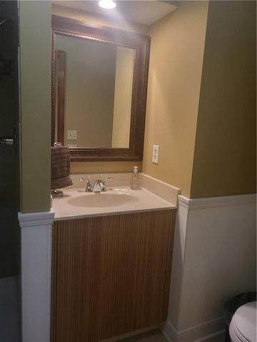 822 SW Lighthouse Point, Lee's Summit, MO 64082