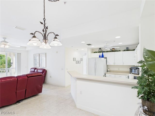 1518 SW 50th ST 303, Cape Coral, FL 33914