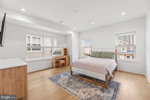 3606 GOLFVIEW LN, Philadelphia, PA 19114