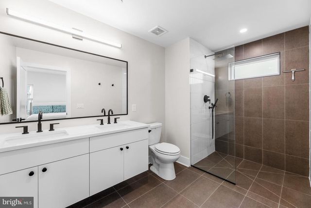 3606 GOLFVIEW LN, Philadelphia, PA 19114