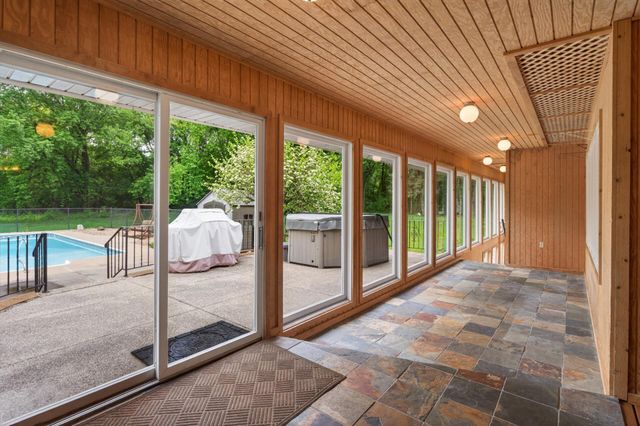 5737 N Highlands Court, Lake Elmo, MN 55042