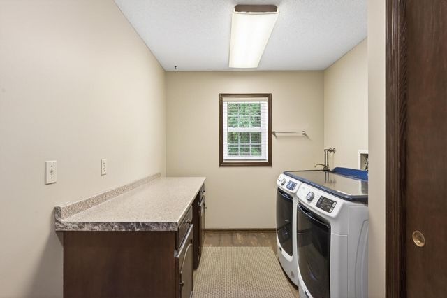 5737 N Highlands Court, Lake Elmo, MN 55042