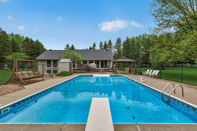 5737 N Highlands Court, Lake Elmo, MN 55042