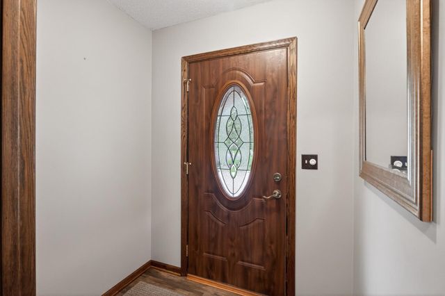 5737 N Highlands Court, Lake Elmo, MN 55042