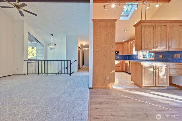 2841 SW 342nd Street, Federal Way, WA 98023