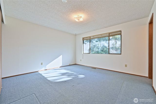 2841 SW 342nd Street, Federal Way, WA 98023