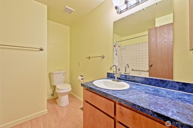 2841 SW 342nd Street, Federal Way, WA 98023
