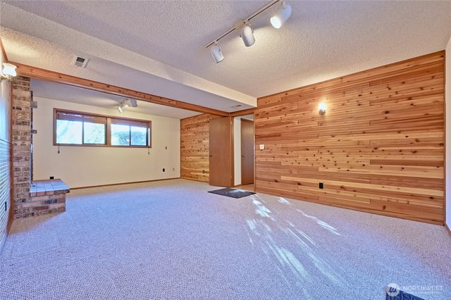 2841 SW 342nd Street, Federal Way, WA 98023