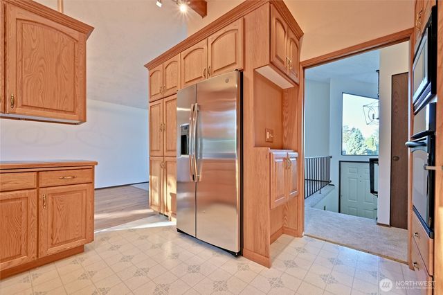 2841 SW 342nd Street, Federal Way, WA 98023