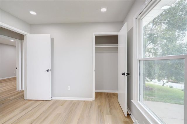 11015 Crooked Road, Kansas City, MO 64152