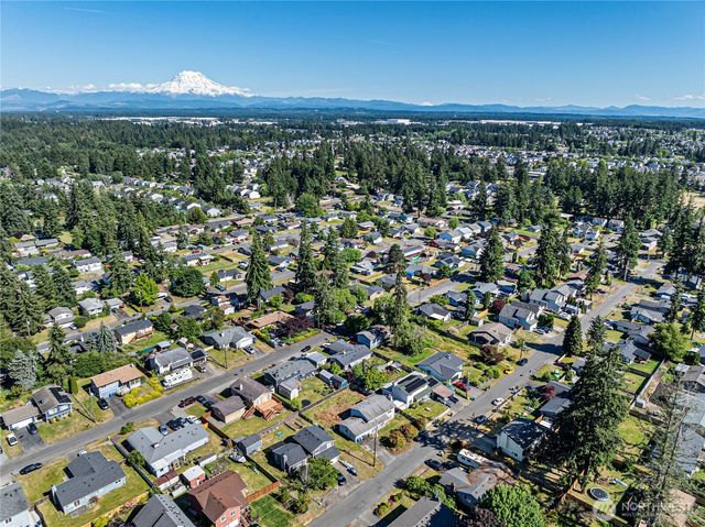 16916 20th Avenue E, Spanaway, WA 98387