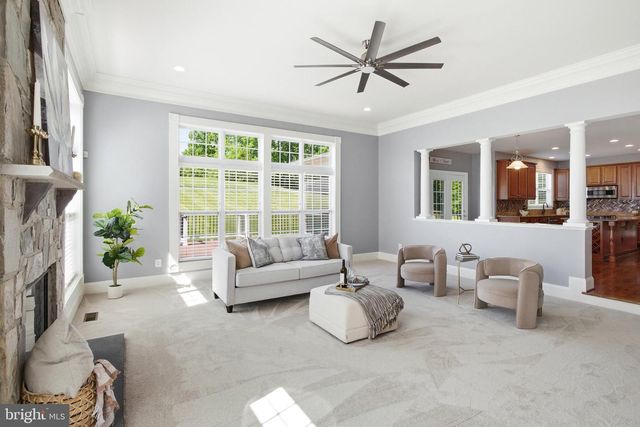 18475 KERILL RD, Triangle, VA 22172