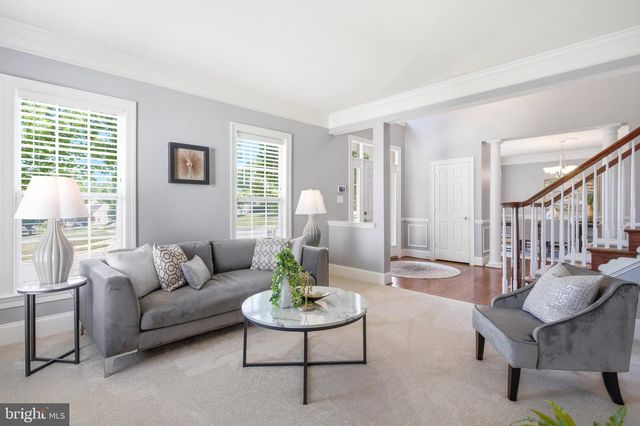 18475 KERILL RD, Triangle, VA 22172