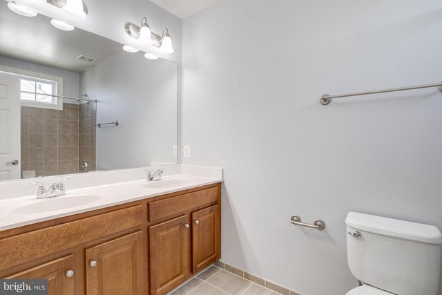 18475 KERILL RD, Triangle, VA 22172
