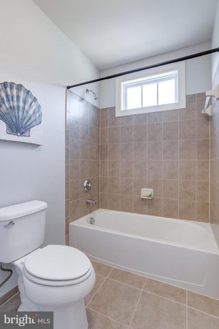 18475 KERILL RD, Triangle, VA 22172
