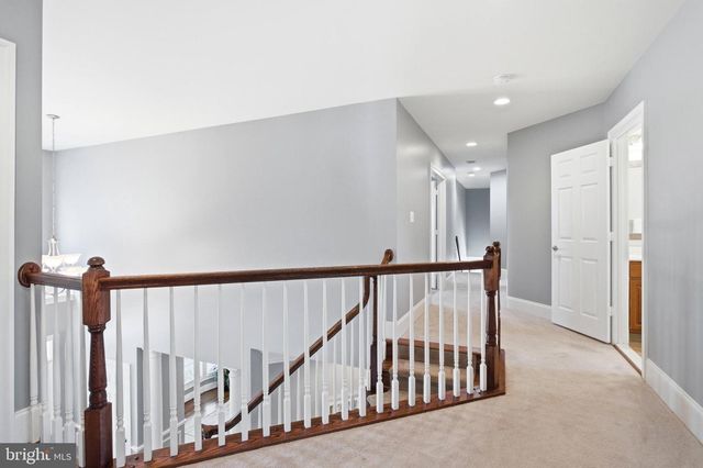 18475 KERILL RD, Triangle, VA 22172