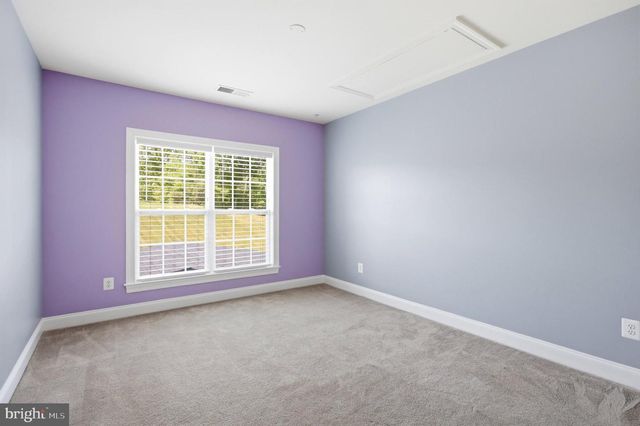 18475 KERILL RD, Triangle, VA 22172
