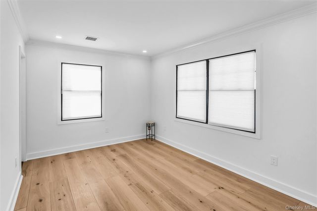 8 Allison Drive, Old Bethpage, NY 11804