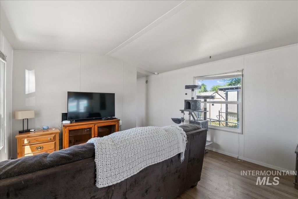 424 W Cherry Ln 137, Meridian, ID 83642 photo 10