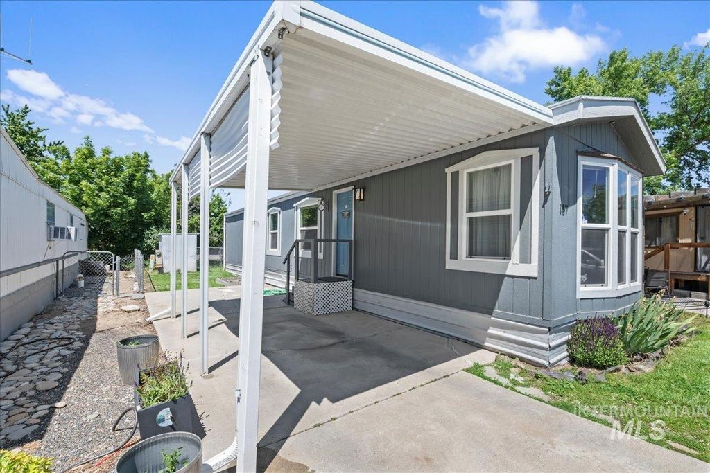 424 W Cherry Ln 137, Meridian, ID 83642 photo 17