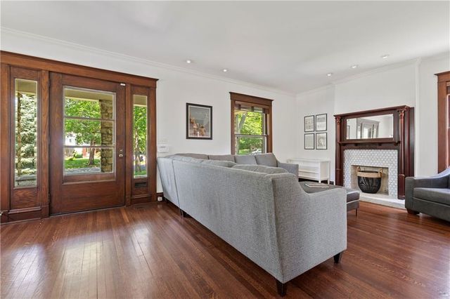 3118 Karnes Boulevard, Kansas City, MO 64111