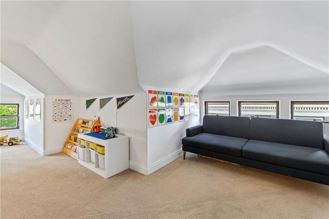 3118 Karnes Boulevard, Kansas City, MO 64111