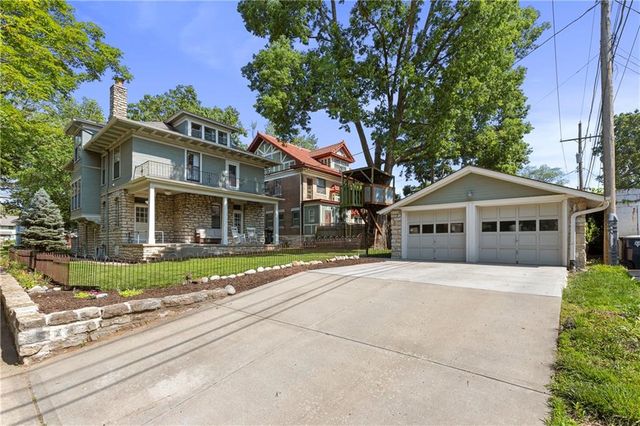 3118 Karnes Boulevard, Kansas City, MO 64111