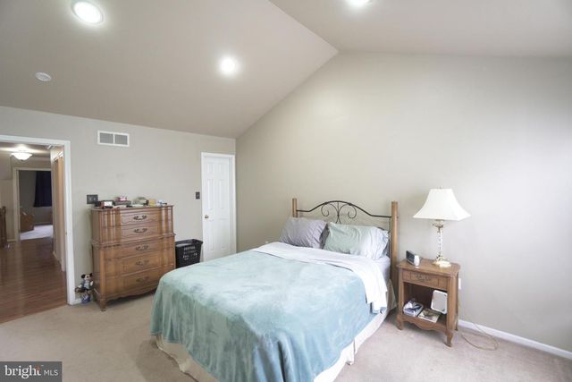 2041 GREENES WAY CIR, Collegeville, PA 19426