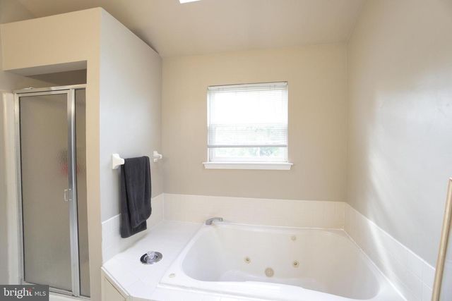 2041 GREENES WAY CIR, Collegeville, PA 19426