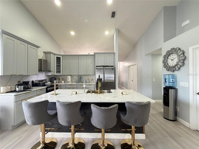 1029 SURGE COURT, Orlando, FL 32828