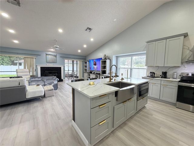 1029 SURGE COURT, Orlando, FL 32828