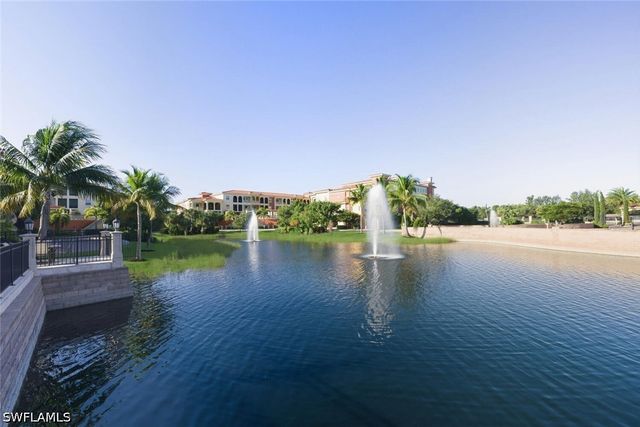21530 Strada Nuova CIR 409, Estero, FL 33928