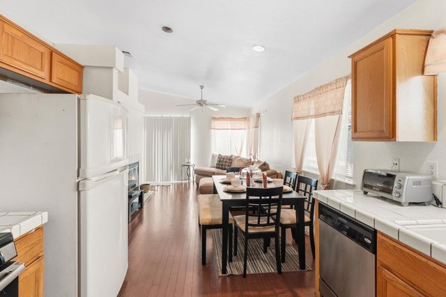 822 Woodstream St, Stockton, CA 95206