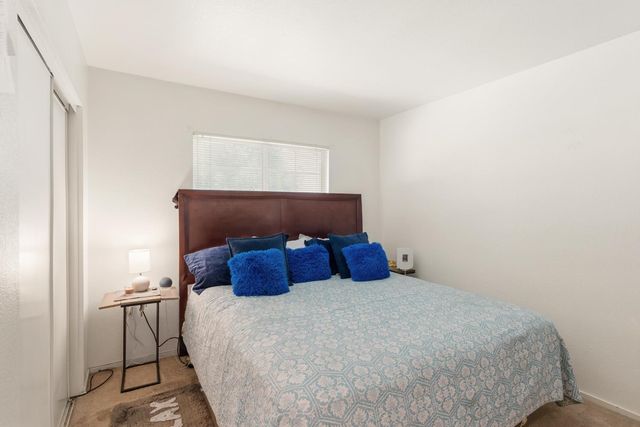 822 Woodstream St, Stockton, CA 95206