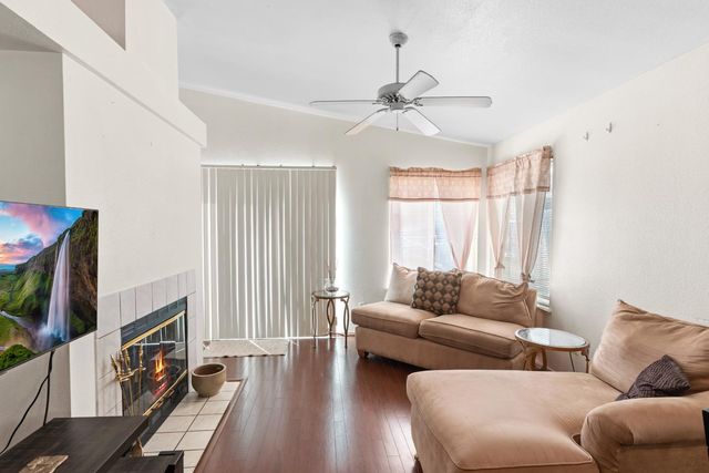 822 Woodstream St, Stockton, CA 95206