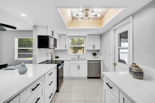 3472 MACLAREN DRIVE, Palm Harbor, FL 34684