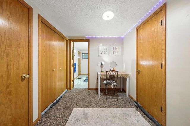 2710 91st Avenue NE, Blaine, MN 55449