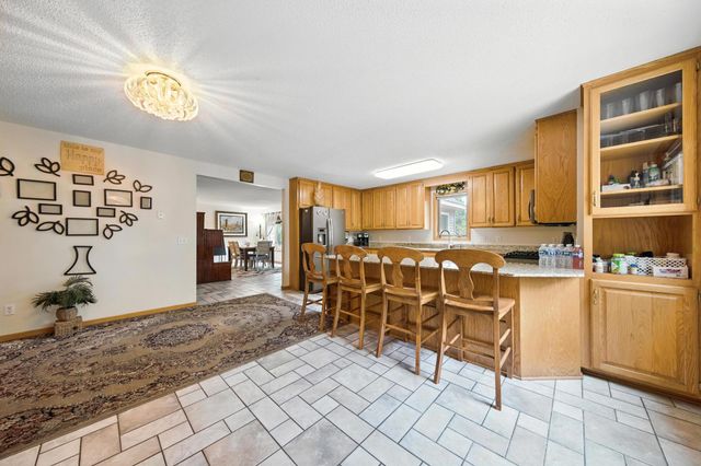 2710 91st Avenue NE, Blaine, MN 55449