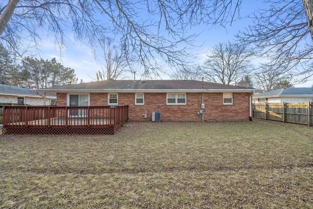 27 Oregon STREET, Mount Pleasant, WI 53405