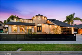 16572 Carousel, Huntington Beach, CA 92649
