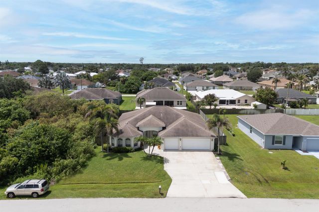 1218 SW Santiago Avenue, Port St. Lucie, FL 34953