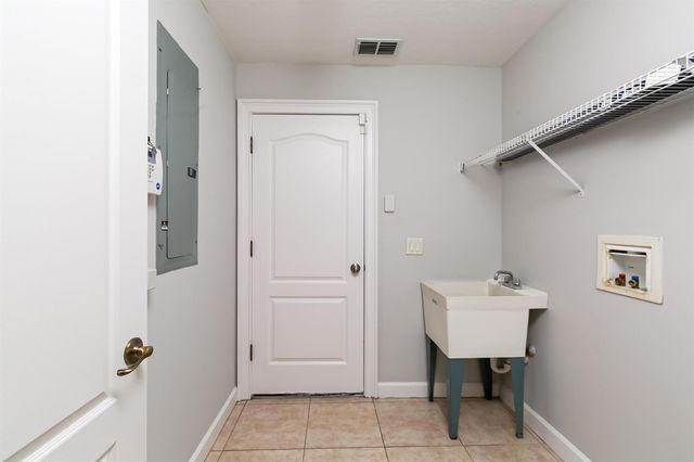 1218 SW Santiago Avenue, Port St. Lucie, FL 34953